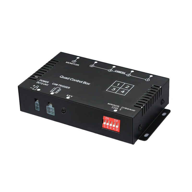 ট্রাক ক্যামেরা সিস্টেমের জন্য 4CH AHD 720P/CVBS যানবাহন ভিডিও স্প্লিটার